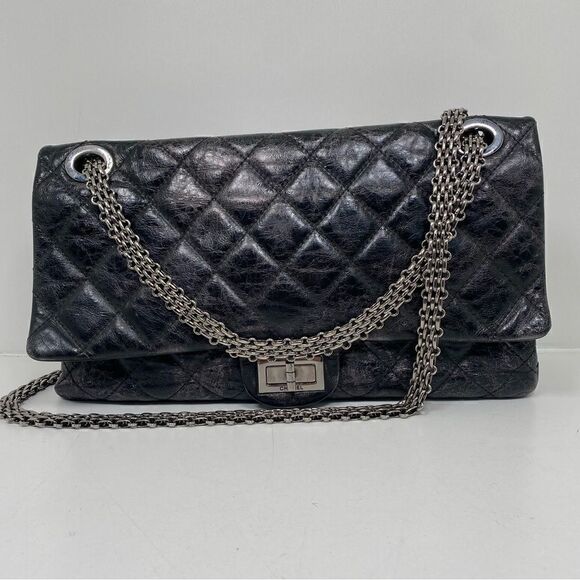 Chanel reissue 2.55 Flag Bag Quilted Glazed Calf Skin Silver Jumbo - Picture 1 of 12